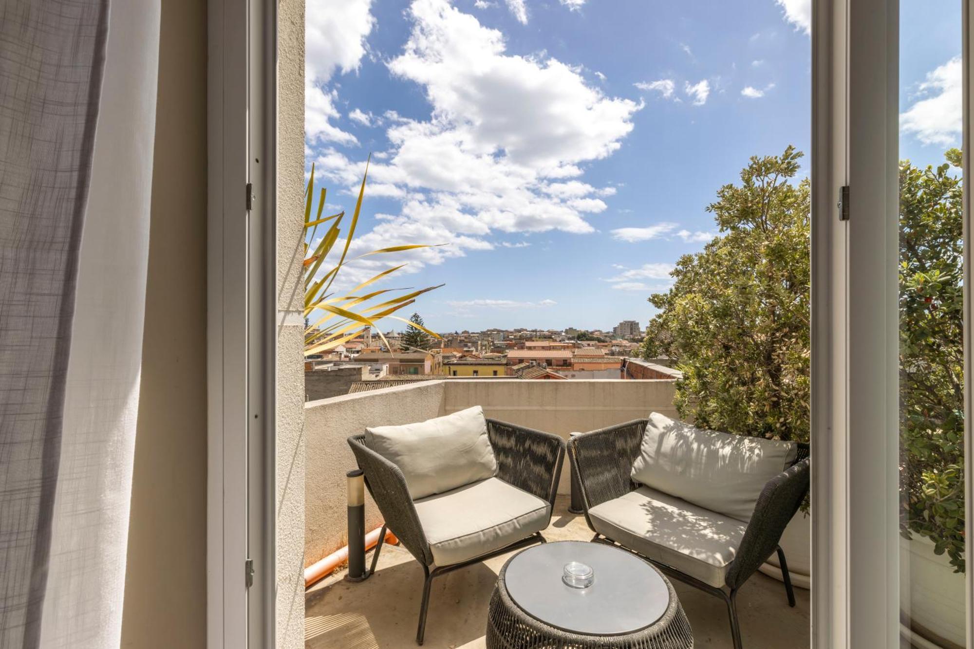 Bed and Breakfast Milestone (Adults Only) Quartu SantʼElena Exteriér fotografie