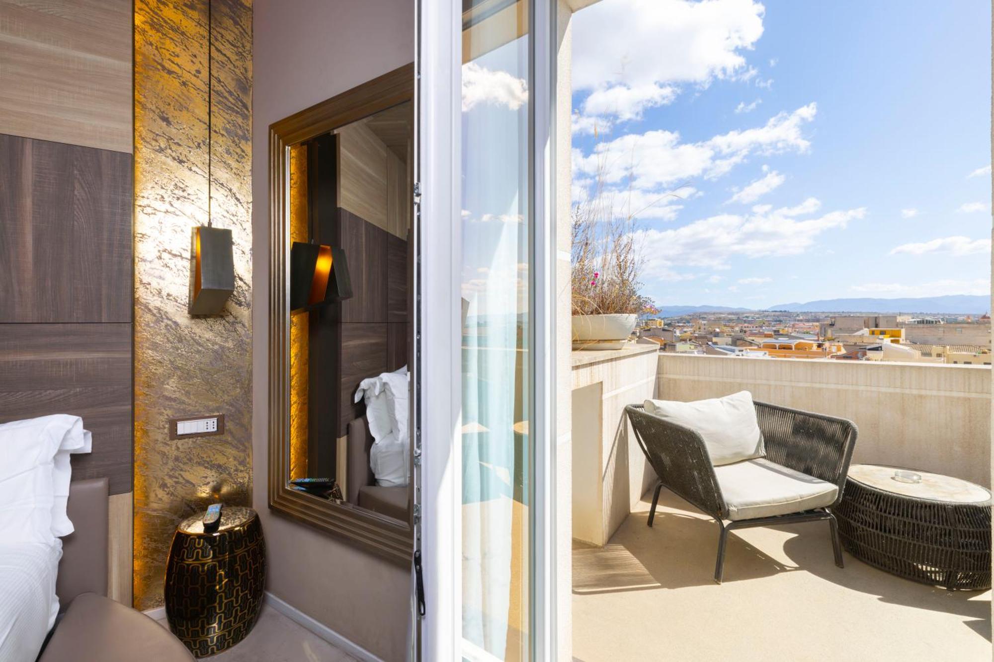Bed and Breakfast Milestone (Adults Only) Quartu SantʼElena Exteriér fotografie